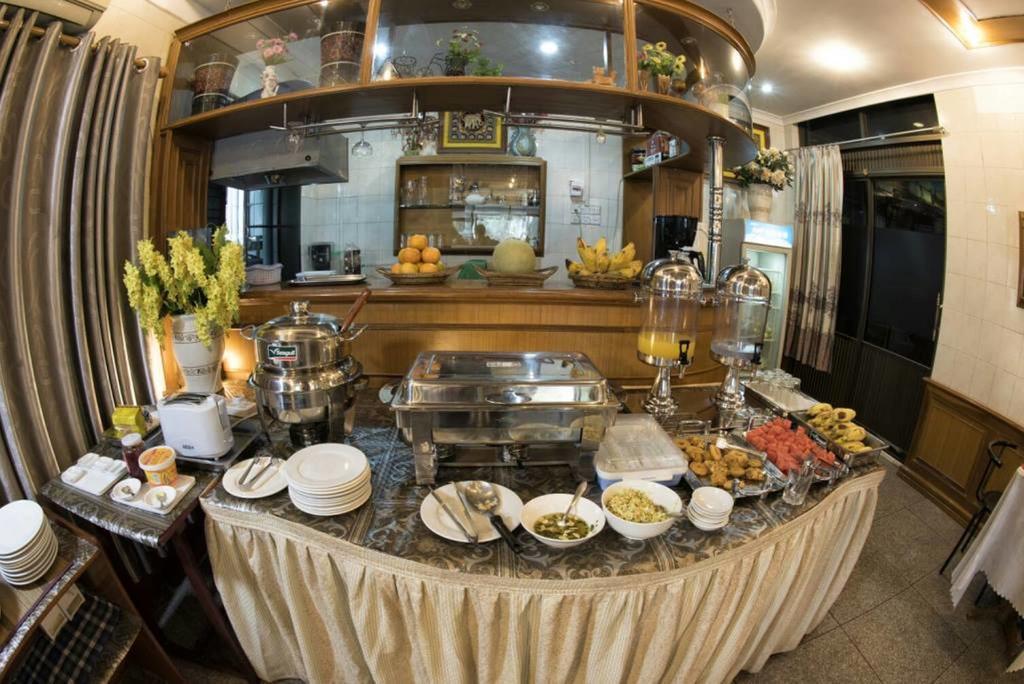 Mann Myanmar Inn
