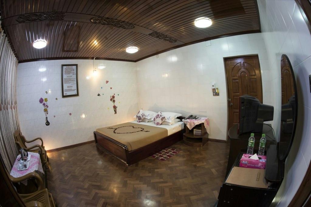 Mann Myanmar Inn Mandalay