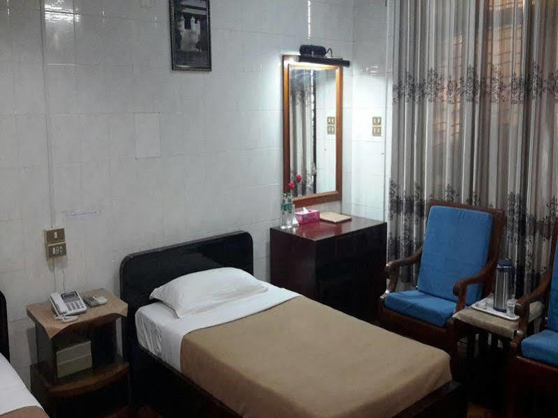 Mann Myanmar Inn 2*